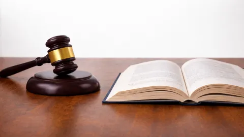 Teaching Investment Arbitration