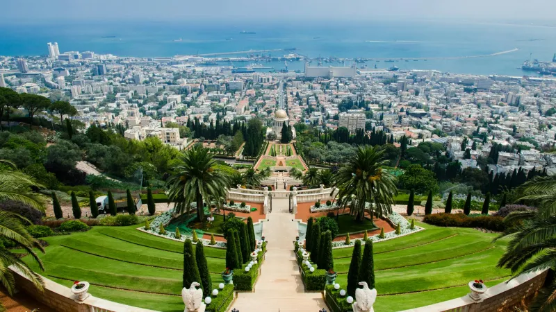 Haifa by Kostiantyn Stupak in Pexels.com