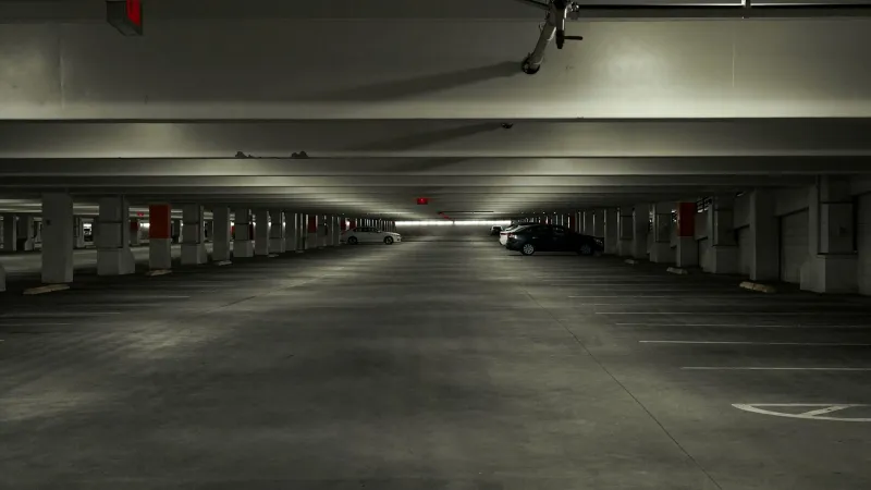 Parking by Anastasiya Badun - available in Pexels.com