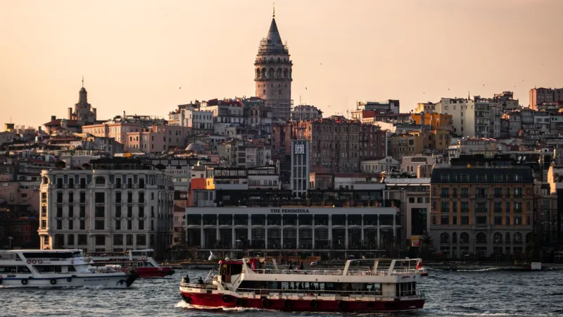 Istambul by  Halil Fatih Çetin - available in Pexels.com