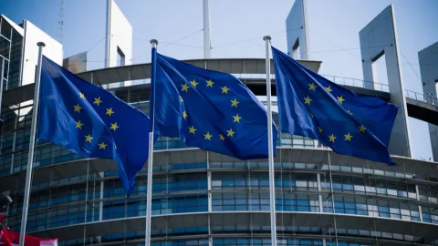 EU by Tim Diercks - Available in Pexels.com