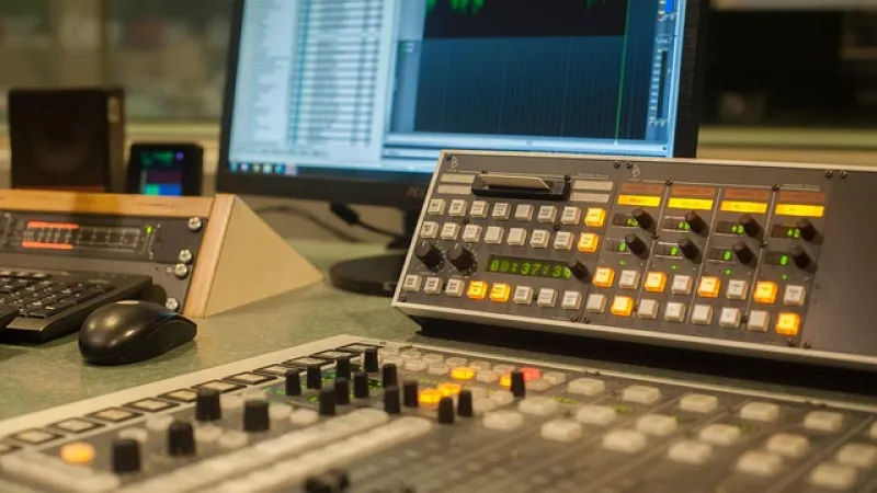 Image by <a href="https://pixabay.com/users/andrzejrembowski-2775184/?utm_source=link-attribution&utm_medium=referral&utm_campaign=image&utm_content=4292411">Andrzej Rembowski</a> from <a href="https://pixabay.com//?utm_source=link-attribution&utm_medium=referral&utm_campaign=image&utm_content=4292411">Pixabay</a>