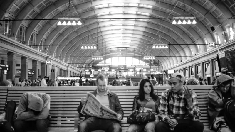 Photo courtesy of Matteo Losurdo, “Non può essere solo treno”, 2011.