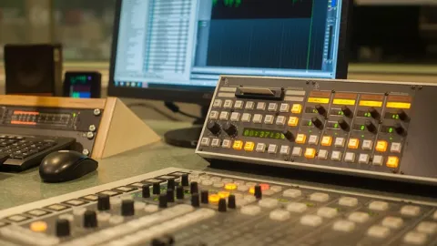 Image by <a href="https://pixabay.com/users/andrzejrembowski-2775184/?utm_source=link-attribution&utm_medium=referral&utm_campaign=image&utm_content=4292411">Andrzej Rembowski</a> from <a href="https://pixabay.com//?utm_source=link-attribution&utm_medium=referral&utm_campaign=image&utm_content=4292411">Pixabay</a>