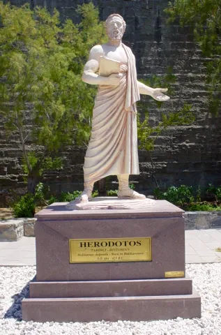 herodotusstatue