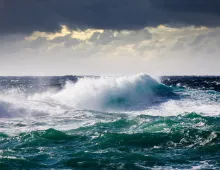 sea-wave-during-storm